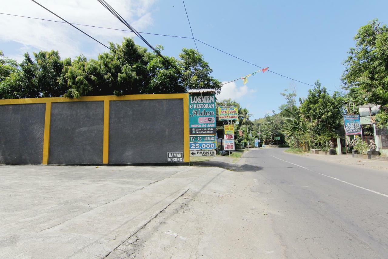 Losmen Alden Kretek Buitenkant foto